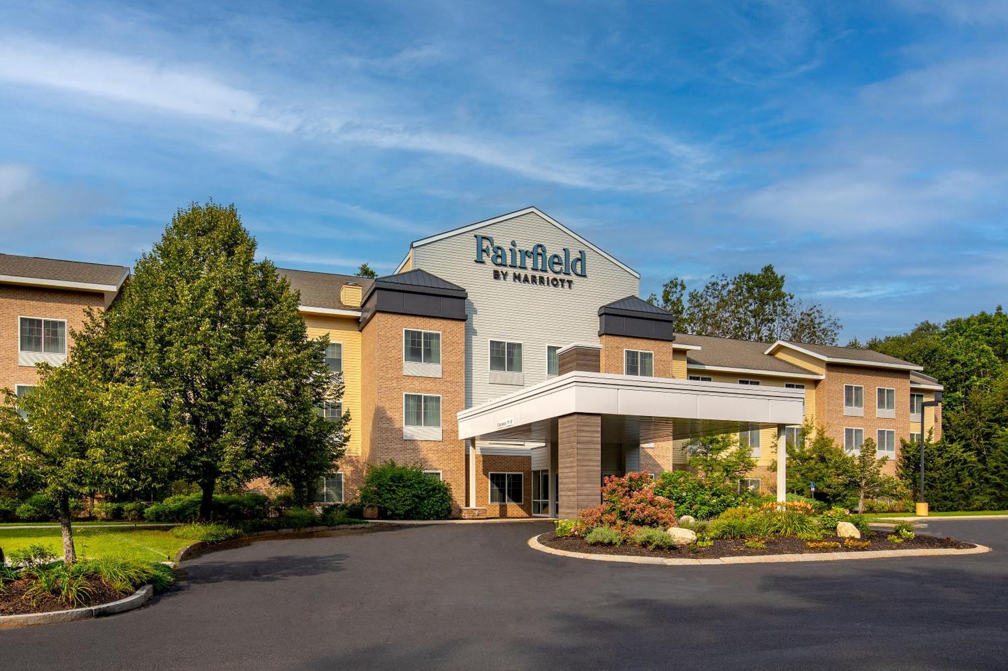 Fairfield Inn & Suites By Marriott Brunswick Freeport Екстериор снимка