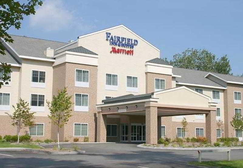 Fairfield Inn & Suites By Marriott Brunswick Freeport Екстериор снимка